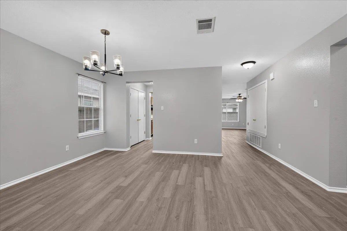 Photo 3 of 13413 CONSTELLATION DR