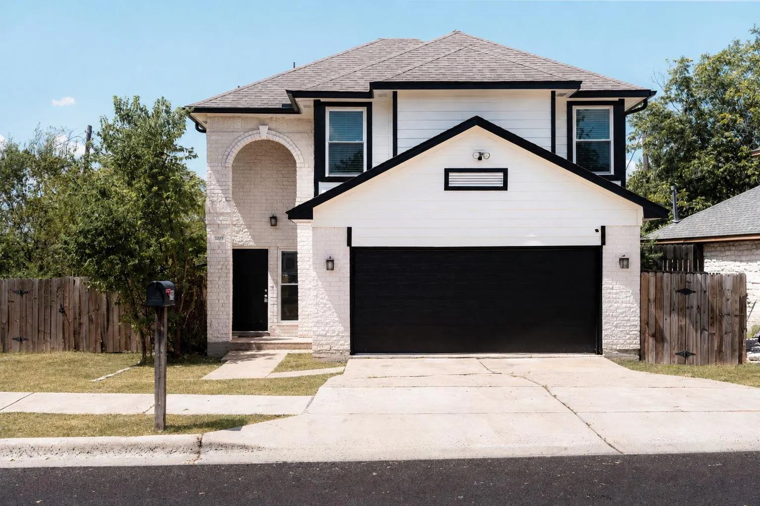 Photo of 3205 ROCKHURST LN, Austin, TX, 78723