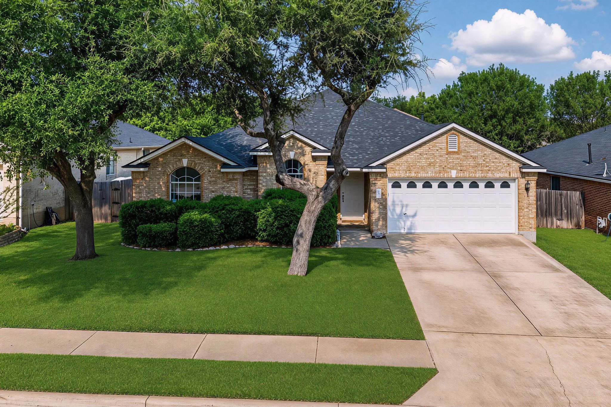 Photo of 2111 WHEATON TRL, Cedar Park, TX, 78613