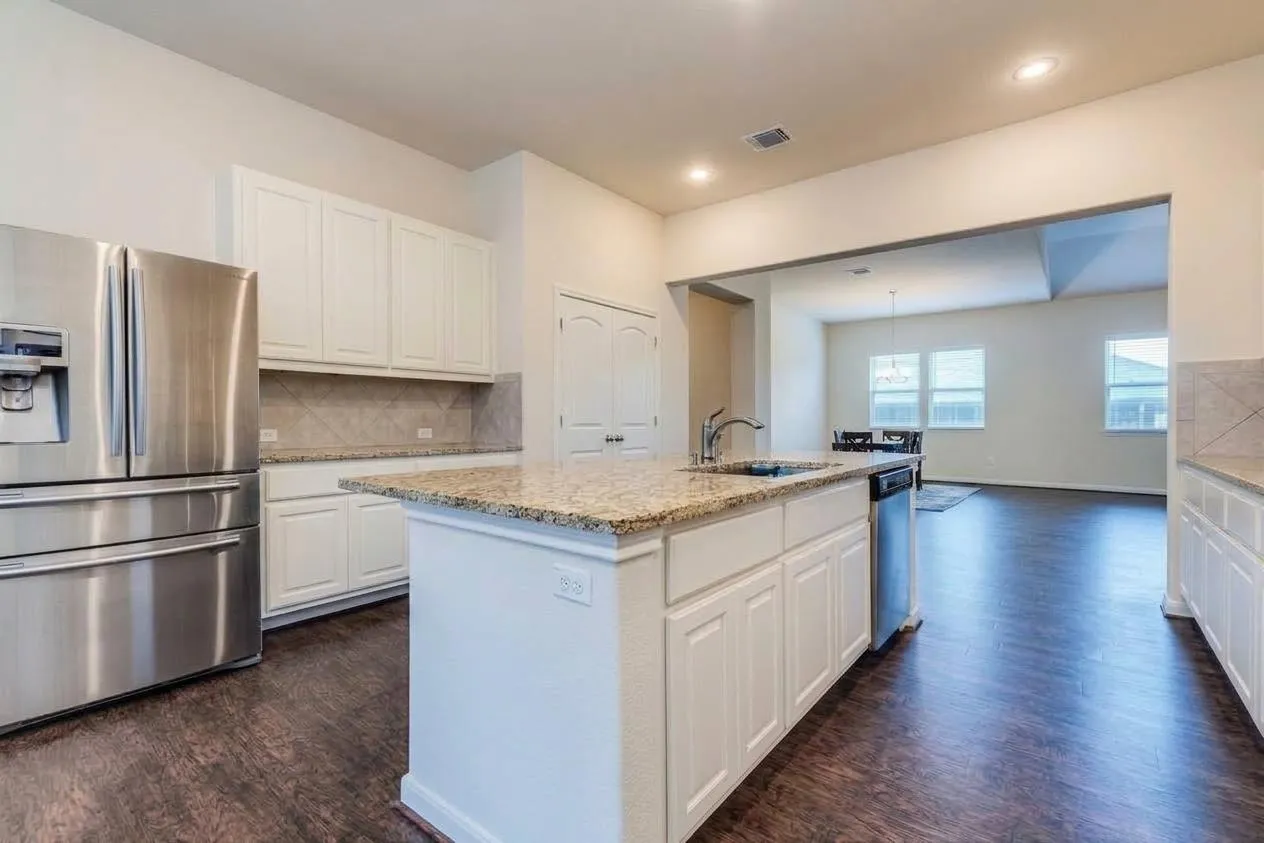 Photo 2 of 314 CYPRESS FOREST DR