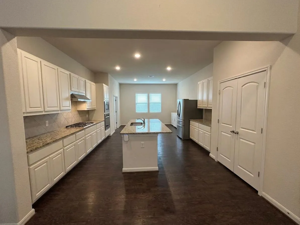 Photo 3 of 314 CYPRESS FOREST DR