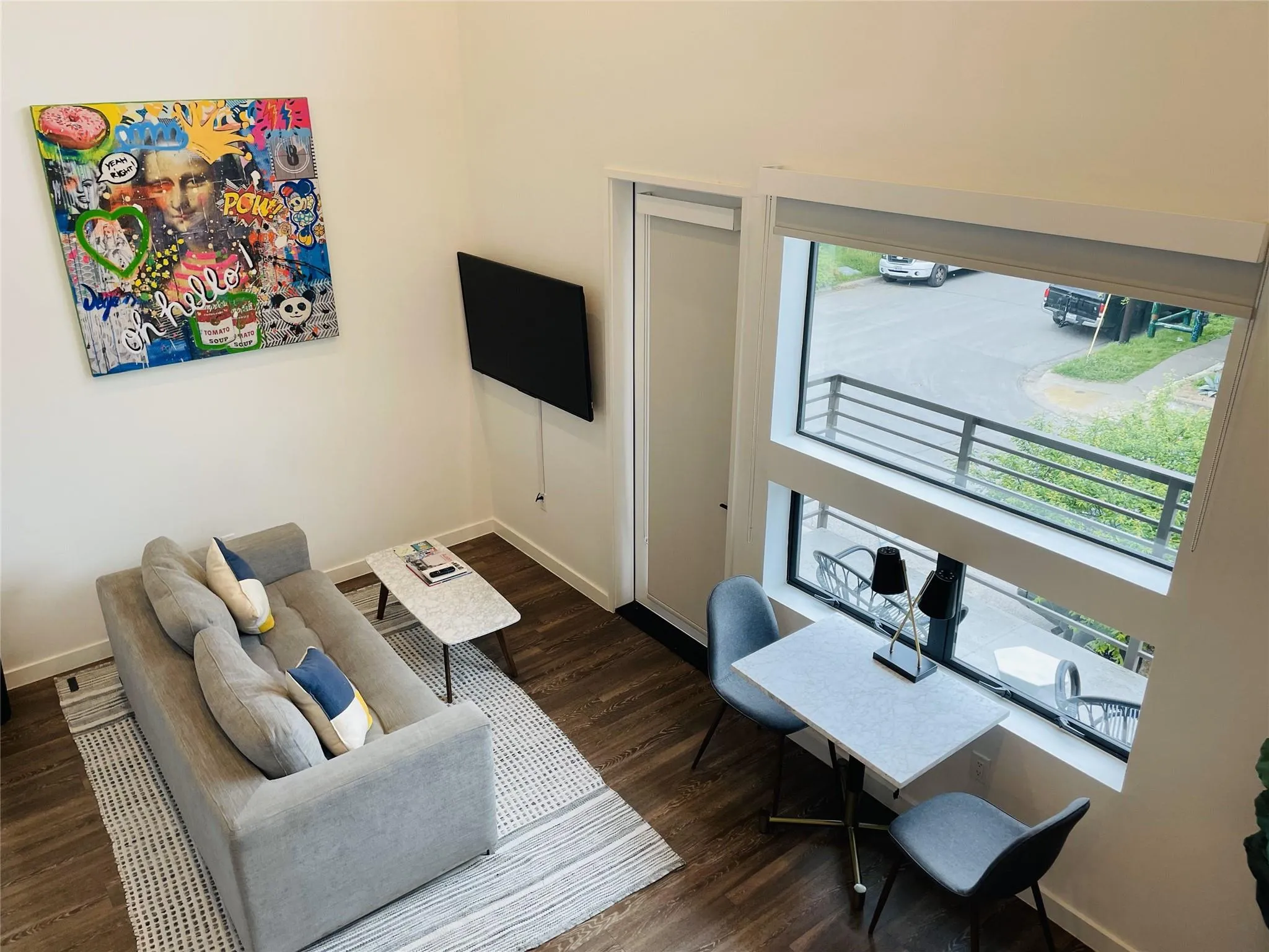 Photo 4 of 49 NAVASOTA ST #201