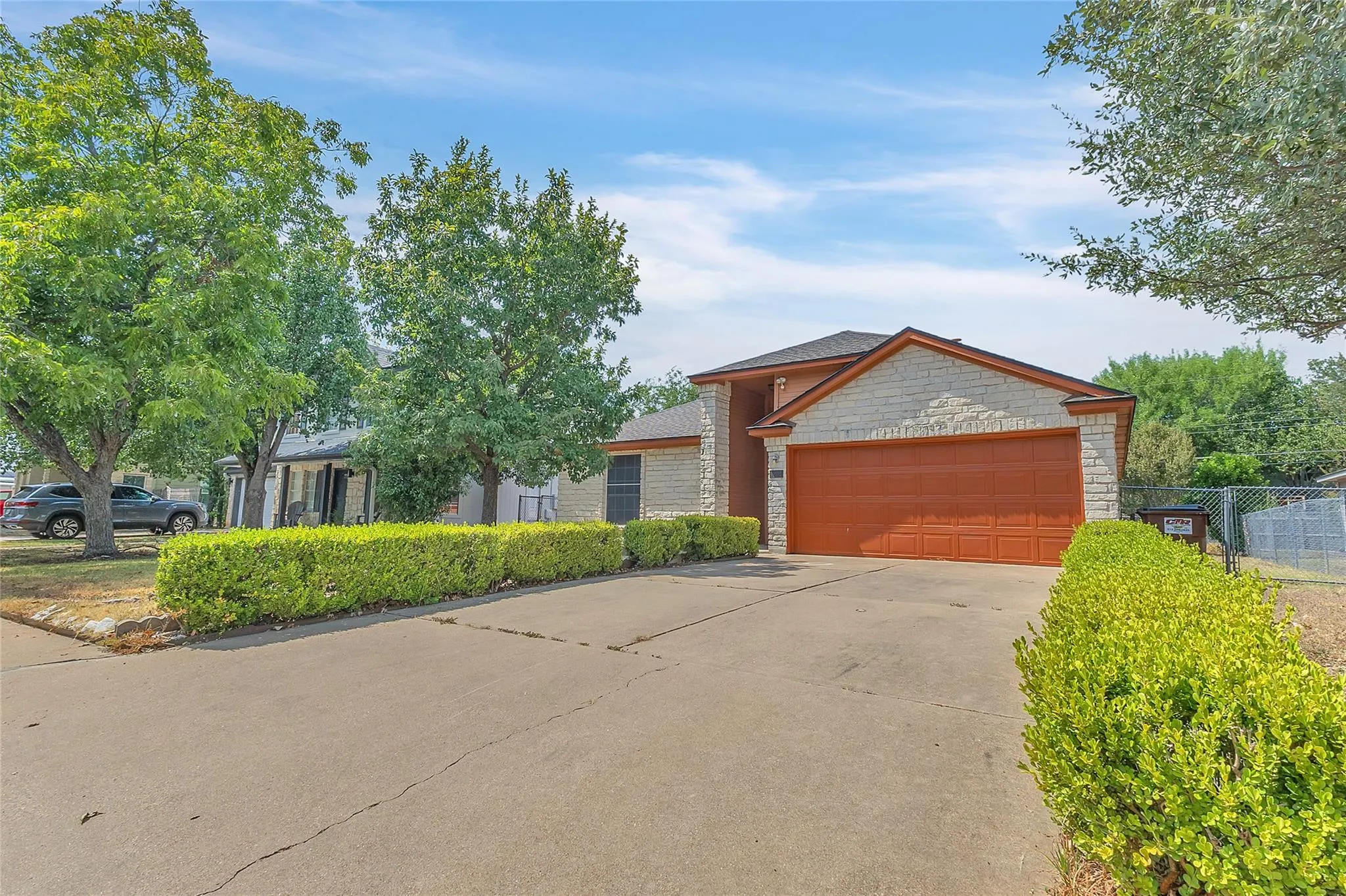 Photo of 1902 HOLLOW TREE BLVD, Round Rock, TX, 78681