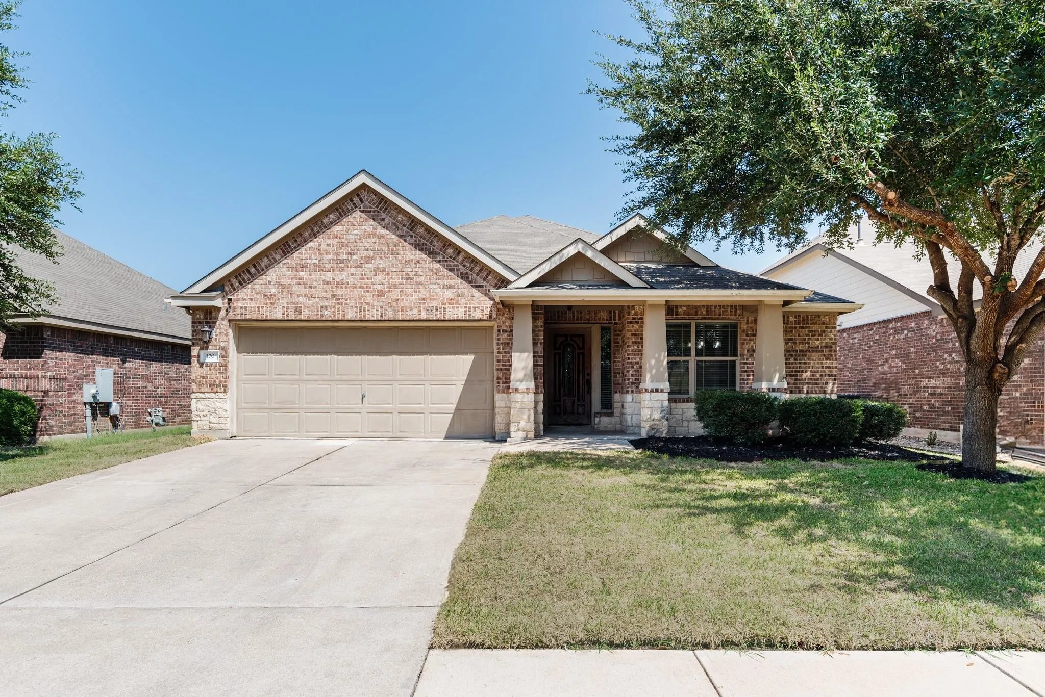 Photo of 170 SANDSTONE TRL, Buda, TX, 78610