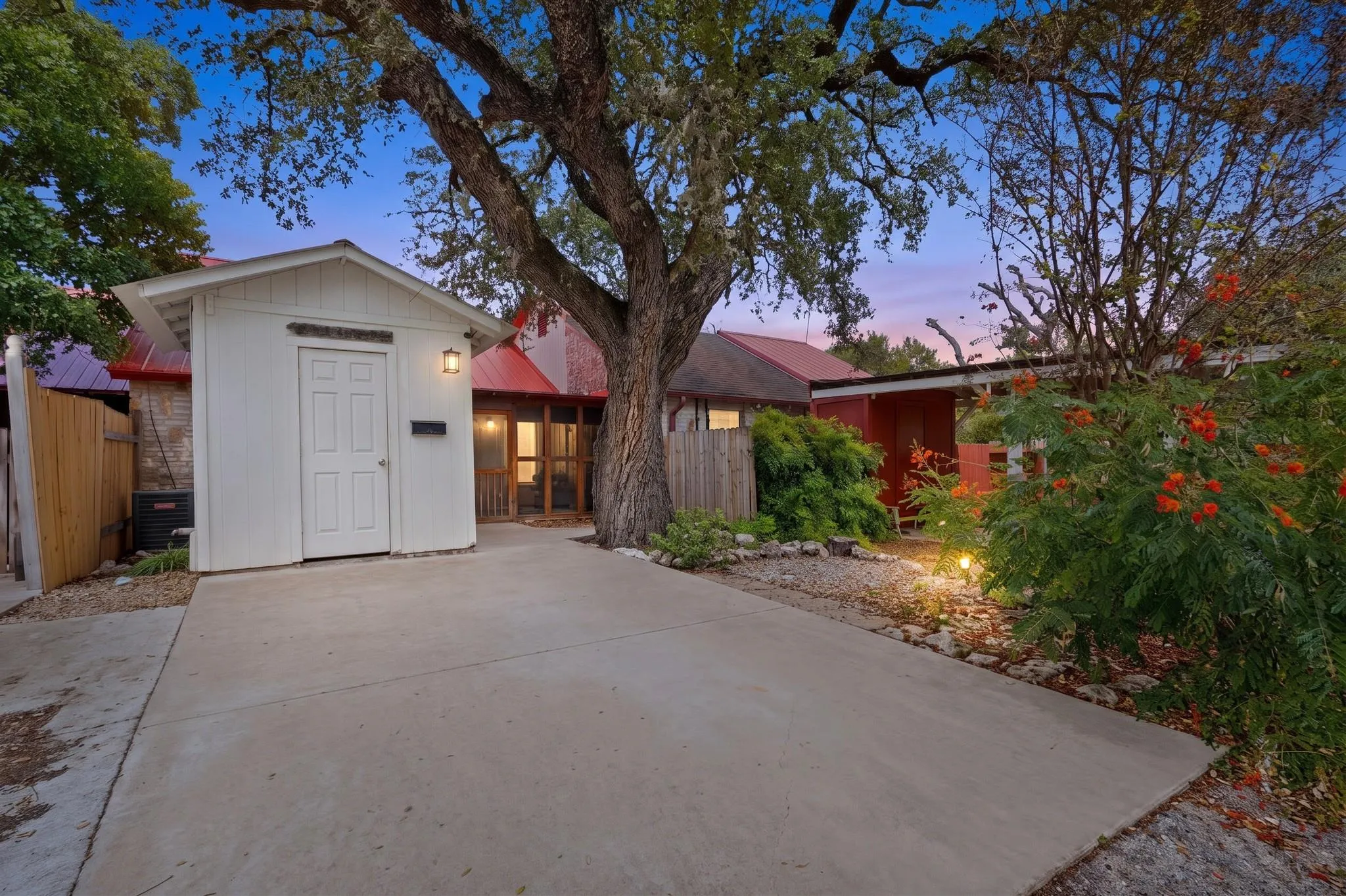 Photo of 84 SHADY BLUFF DR, Wimberley, TX, 78676
