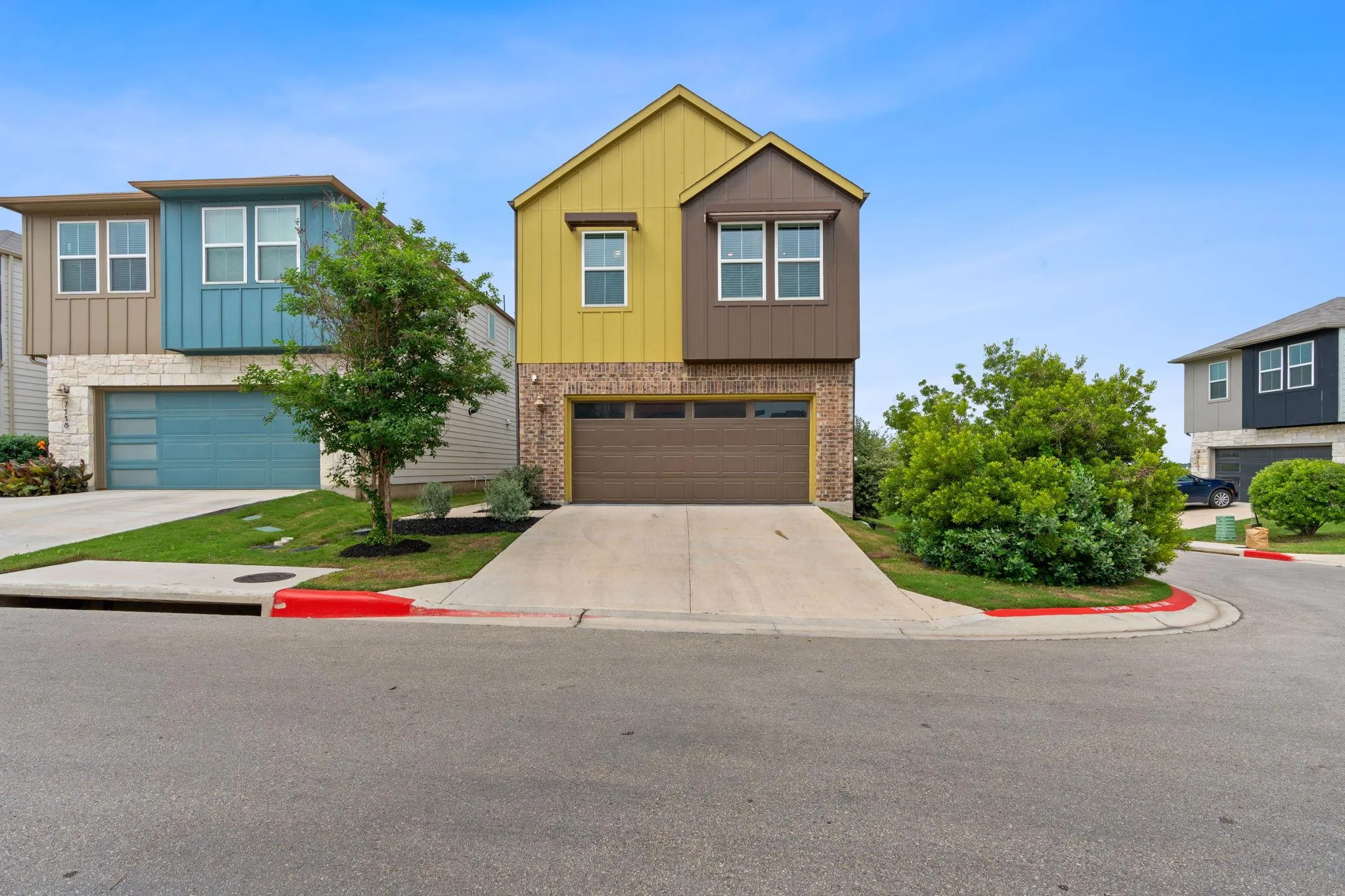 Photo of 7120 SILVER STAR LN, Austin, TX, 78744