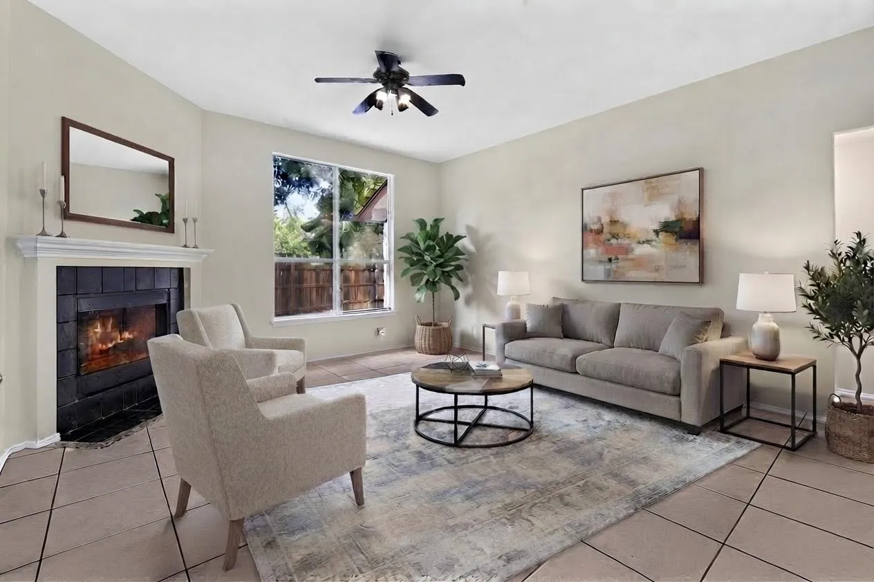 Photo 5 of 6901 BANCROFT WOODS DR