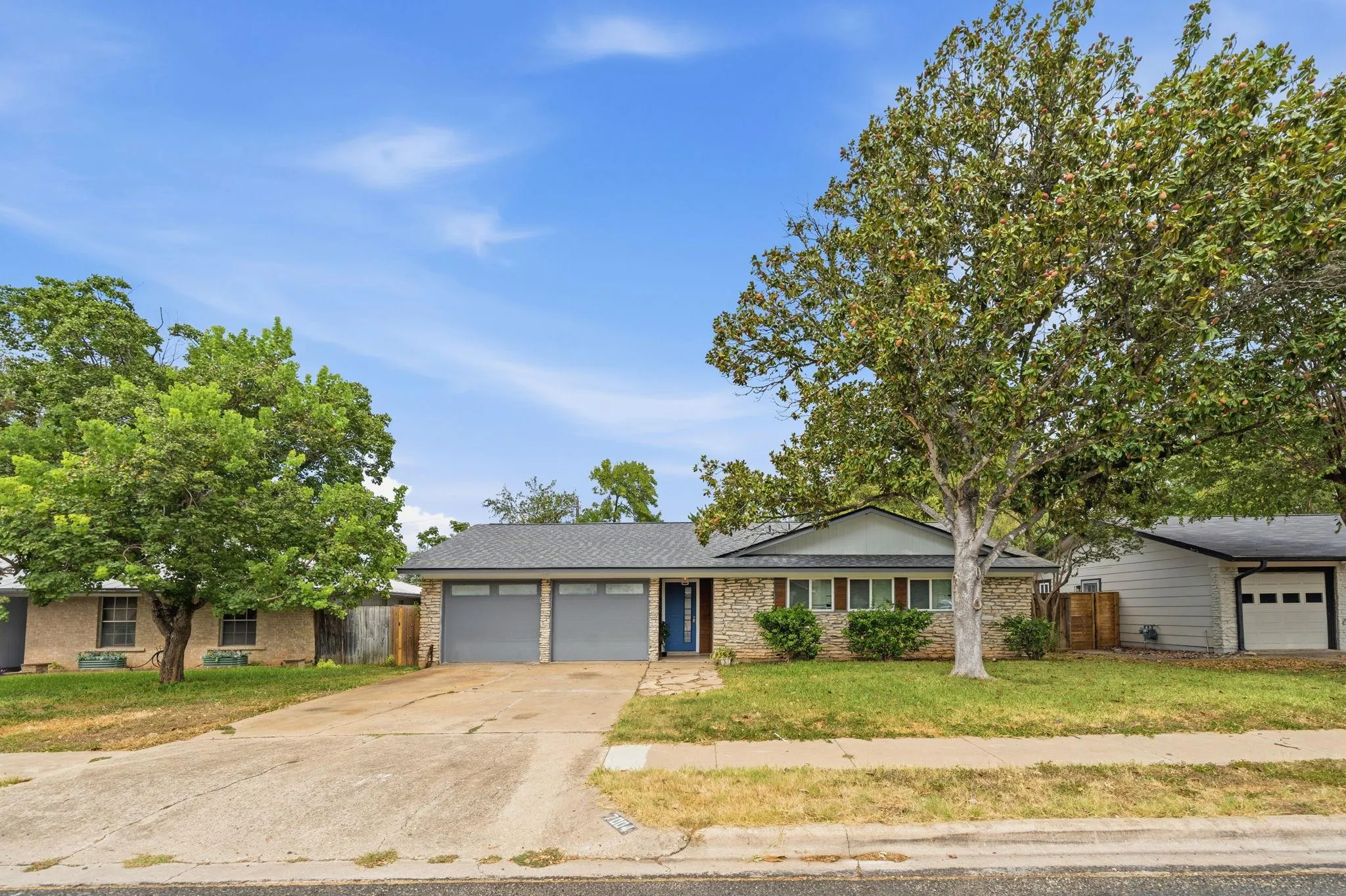 Photo of 7004 WHISPERING OAKS DR, Austin, TX, 78745