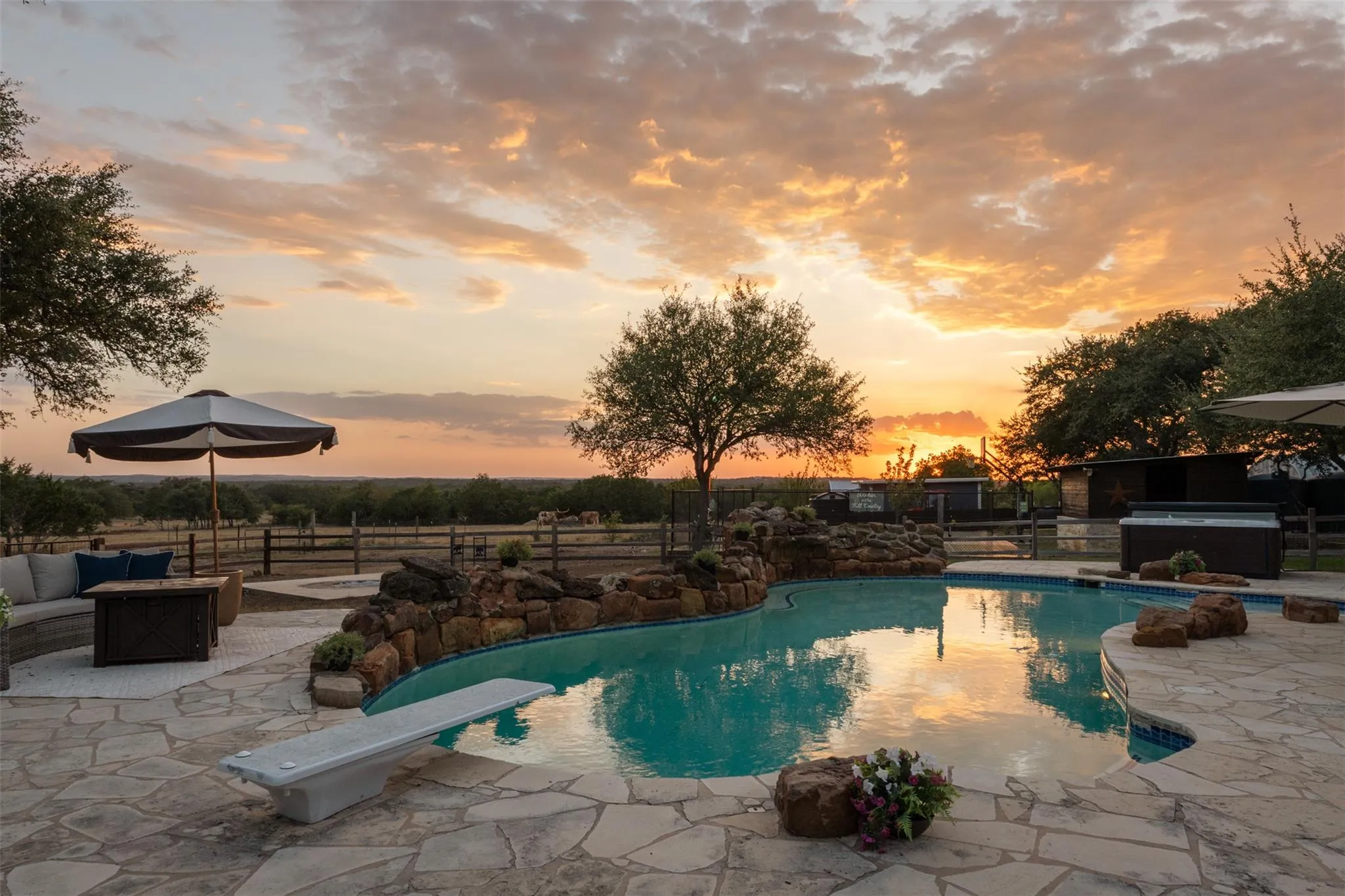 Photo of 220 FAWN MEADOW DR, Dripping Springs, TX, 78620