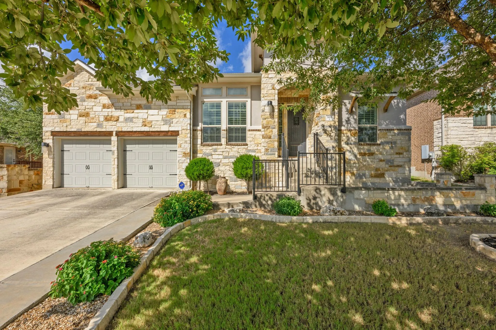 Photo of 865 CATALINA LN, Austin, TX, 78737