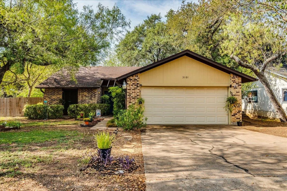 Photo of 3101 EVANSTON LN, Austin, TX, 78745