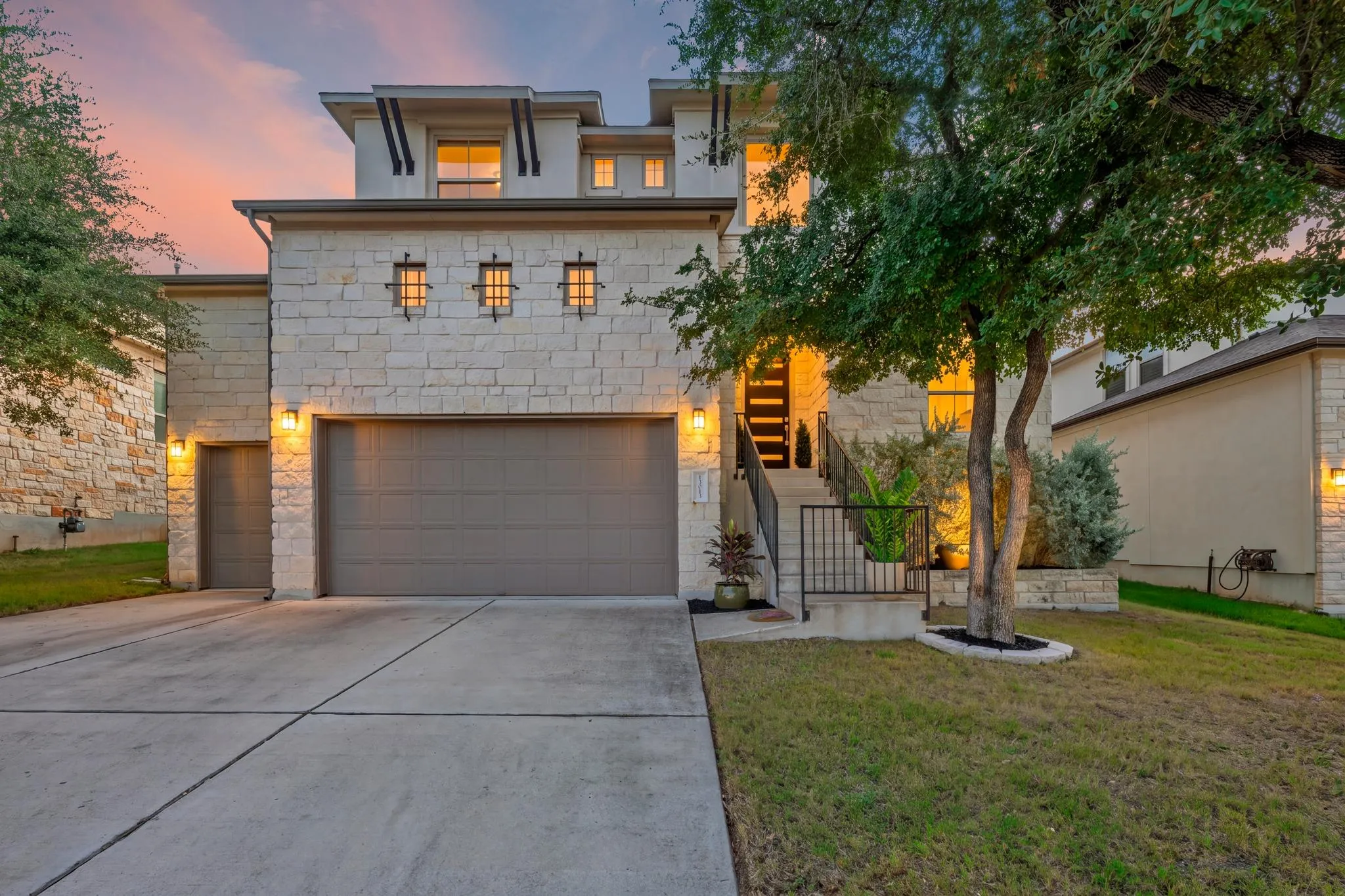 Photo of 13013 MALLETTO DR, Austin, TX, 78739