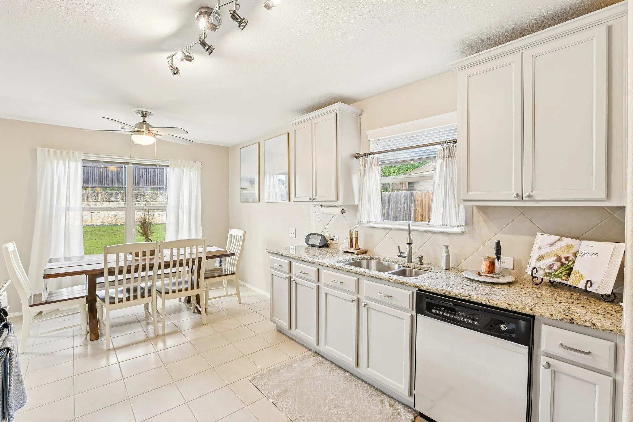 Photo 5 of 5508 EMMA THOMPSON WAY