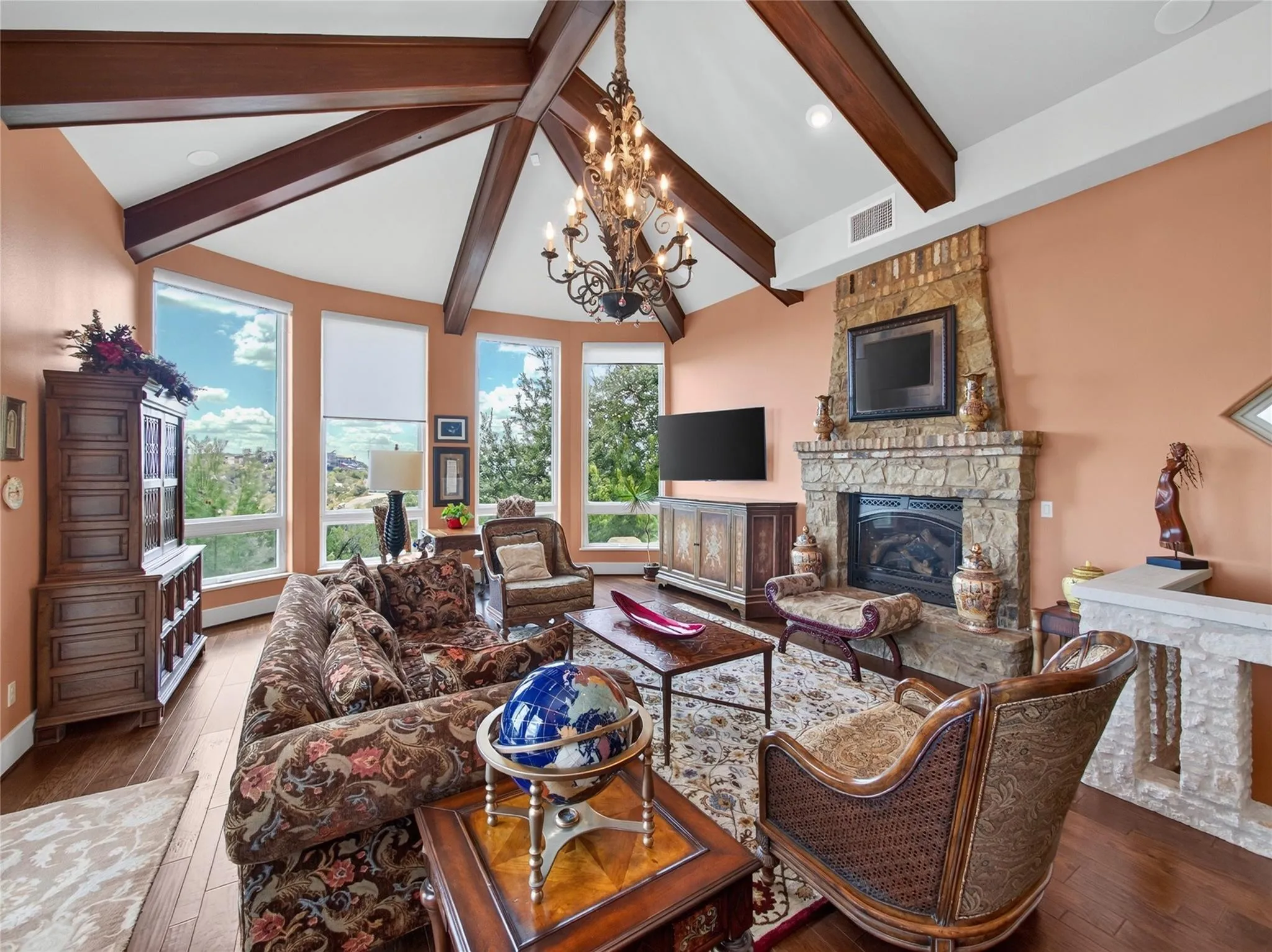 Photo 5 of 12925 LUNA MONTANA WAY S