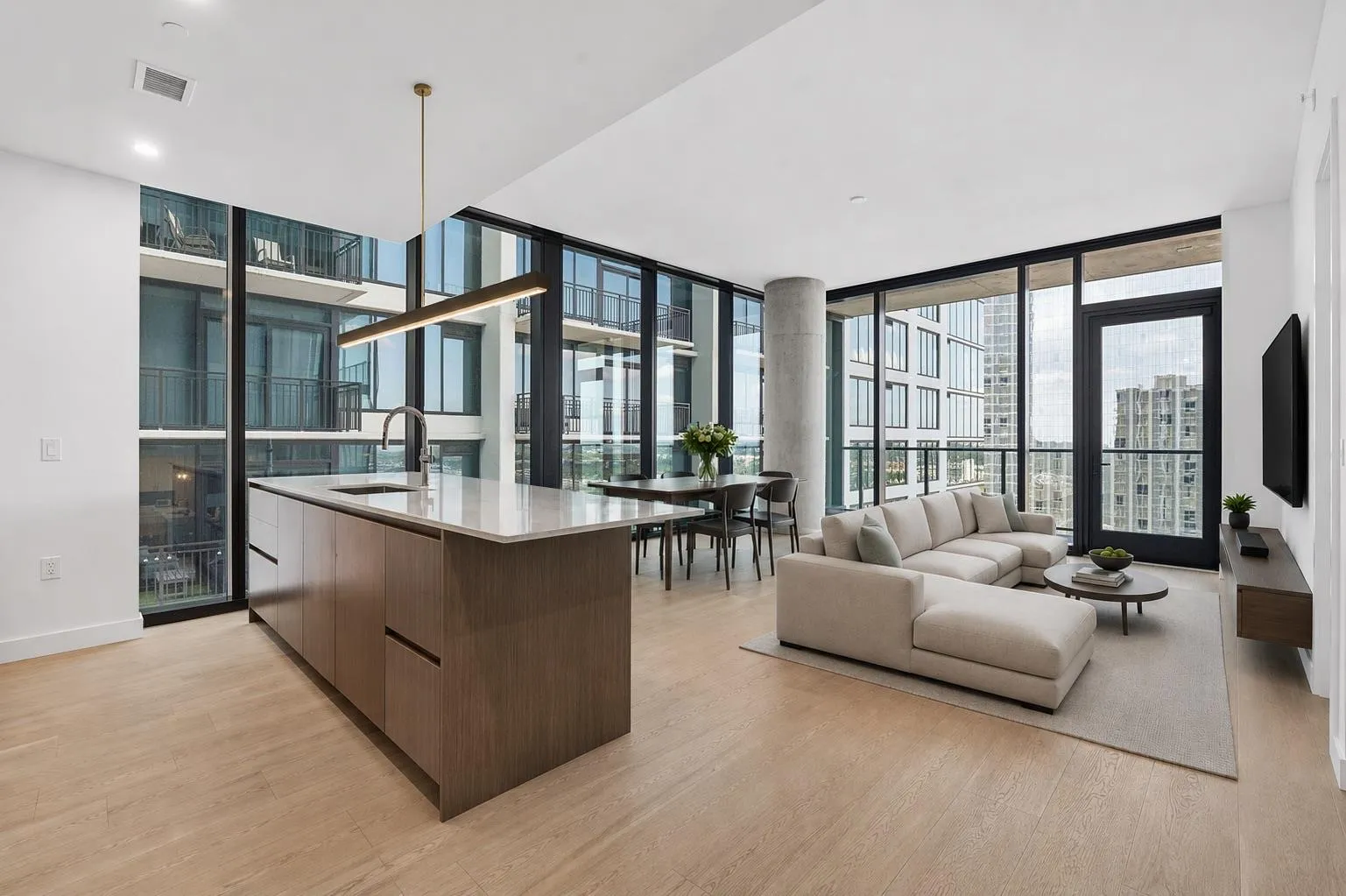 Photo of 610 DAVIS ST #2208, Austin, TX, 78701