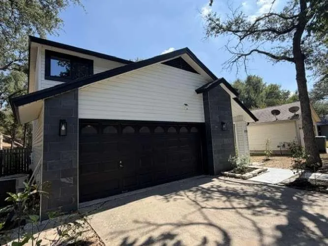 Photo 3 of 13150 MILL STONE DR