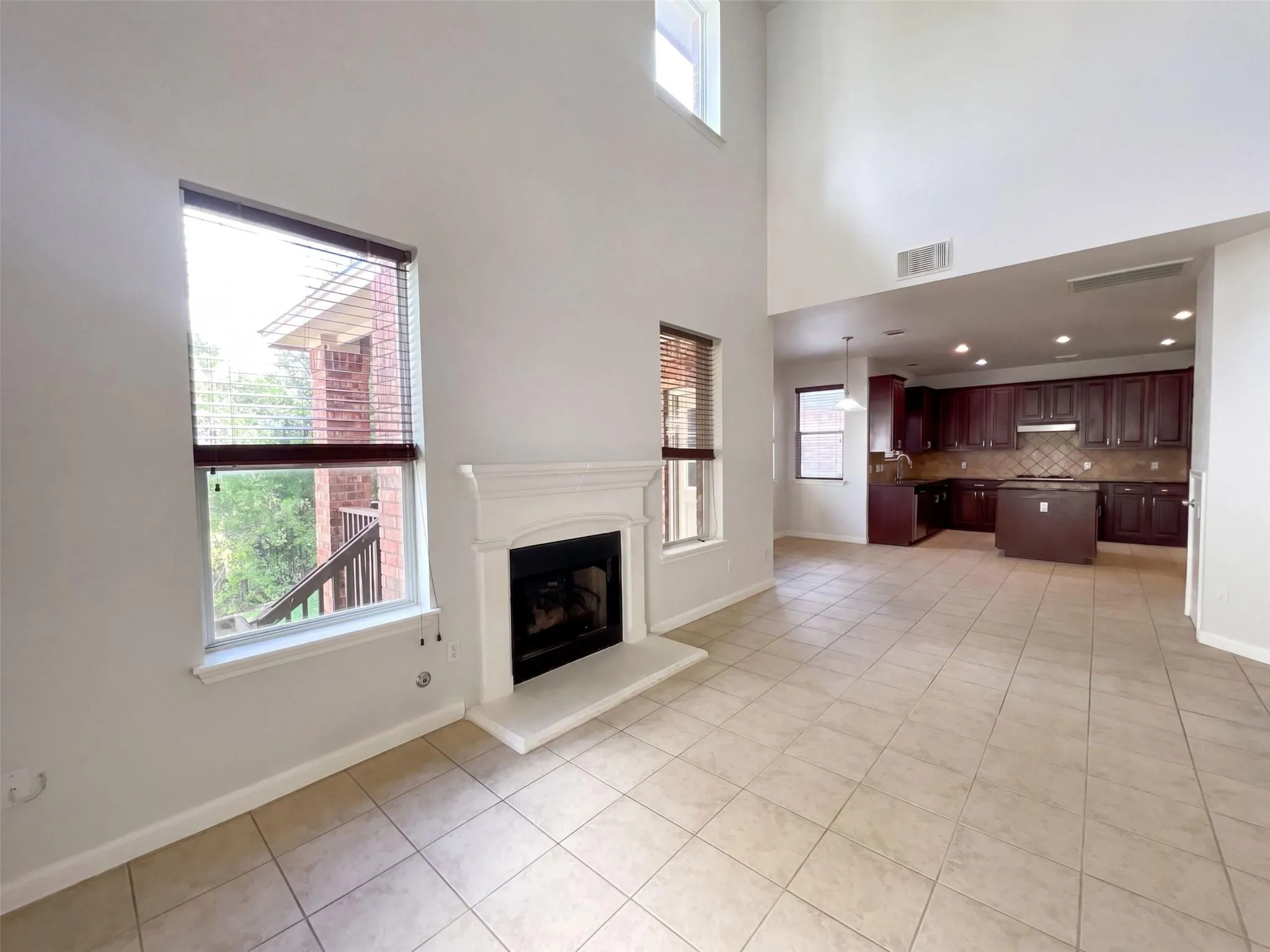 Photo 3 of 1014 BRETTON WOODS DR