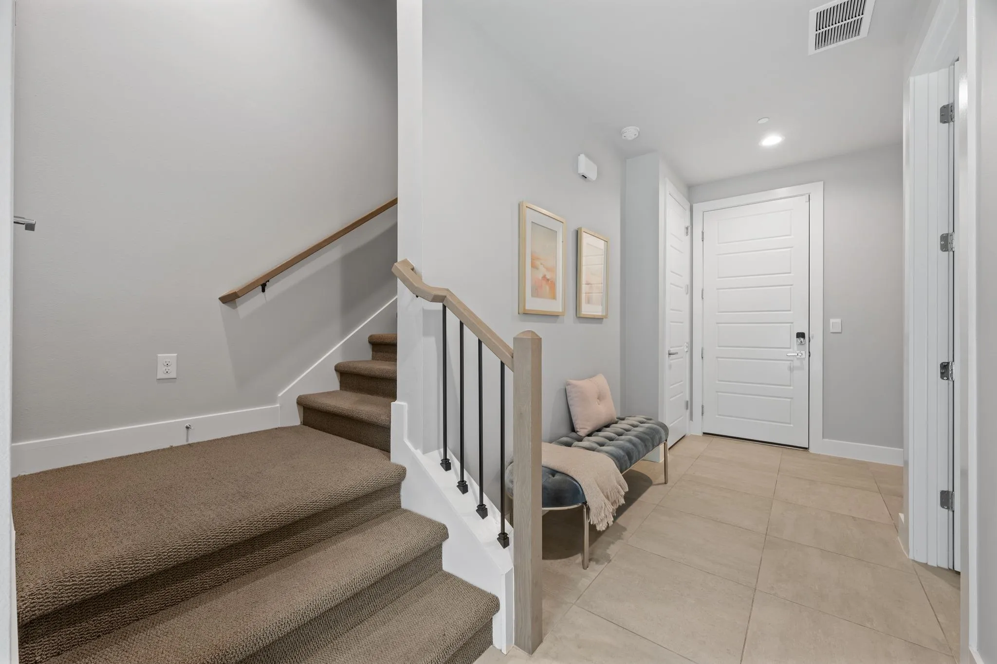 Photo 4 of 4515 UNITY CIR