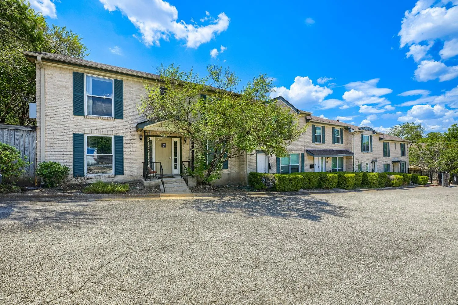 Photo of 909 E OLTORF ST #201, Austin, TX, 78704