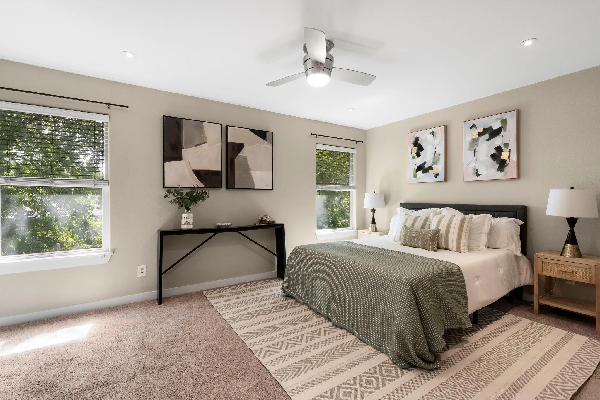 Photo 5 of 2114 GOODRICH AVE #7