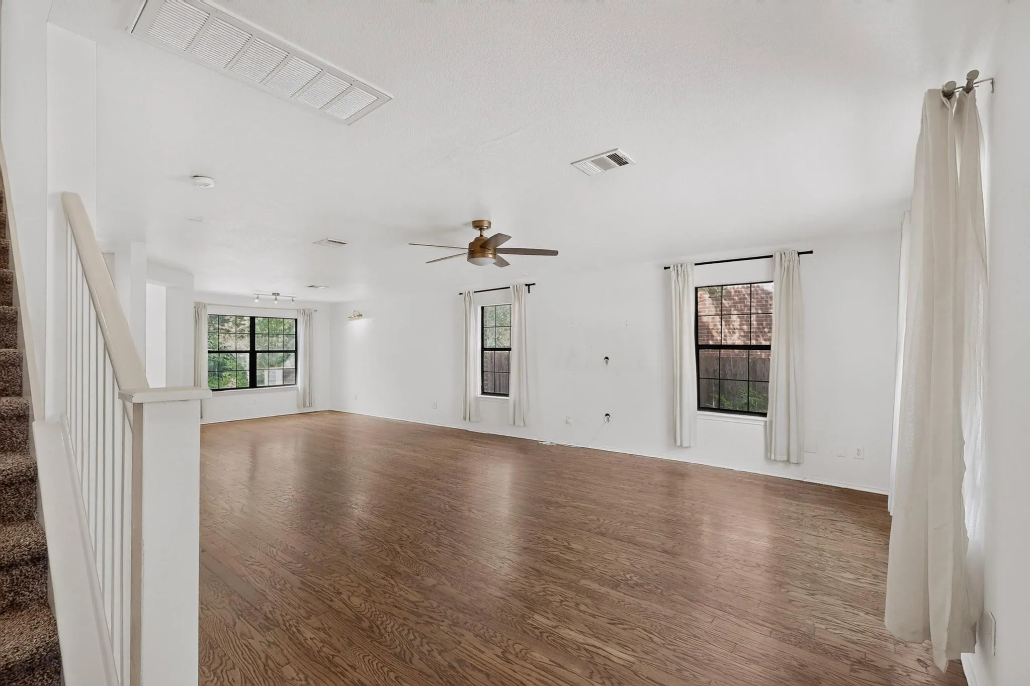 Photo 4 of 11517 CHATAM BERRY LN