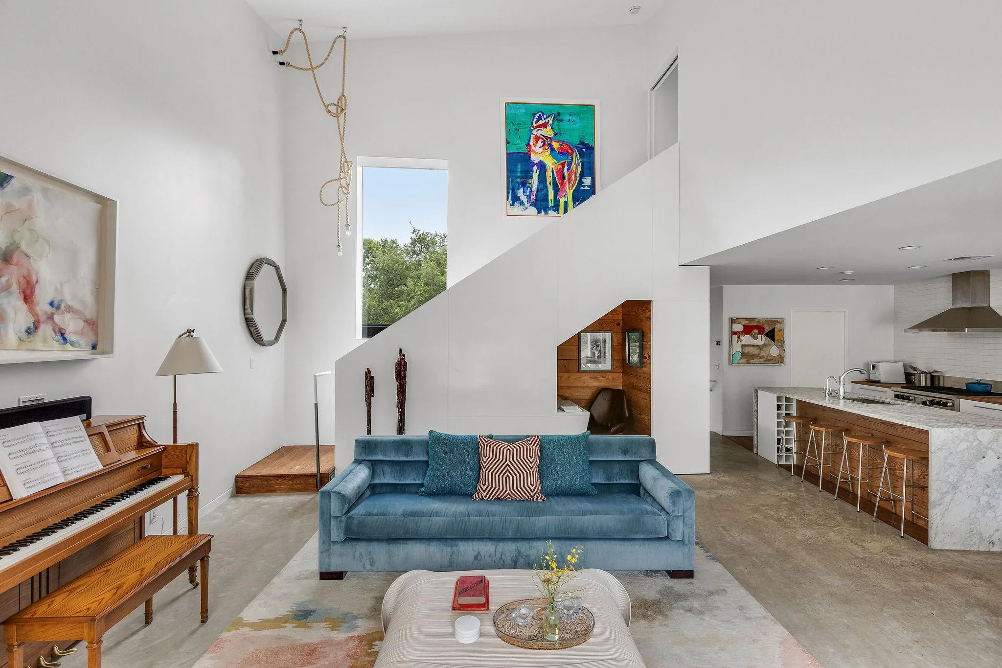 Photo 4 of 1303 1/2 HILLSIDE AVE