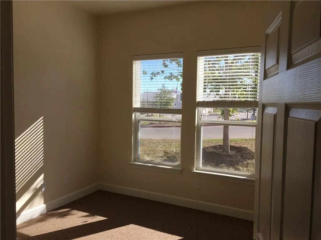 Photo 5 of 209 S 12TH ST S #109