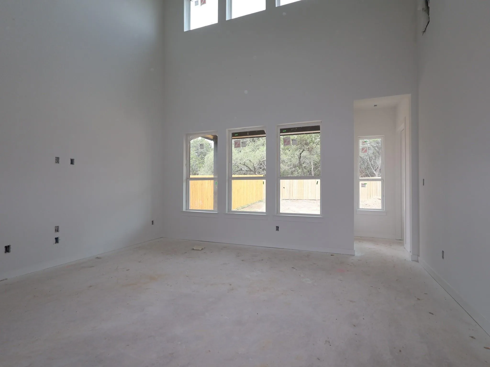 Photo 4 of 184 BISHOP WOOD RD