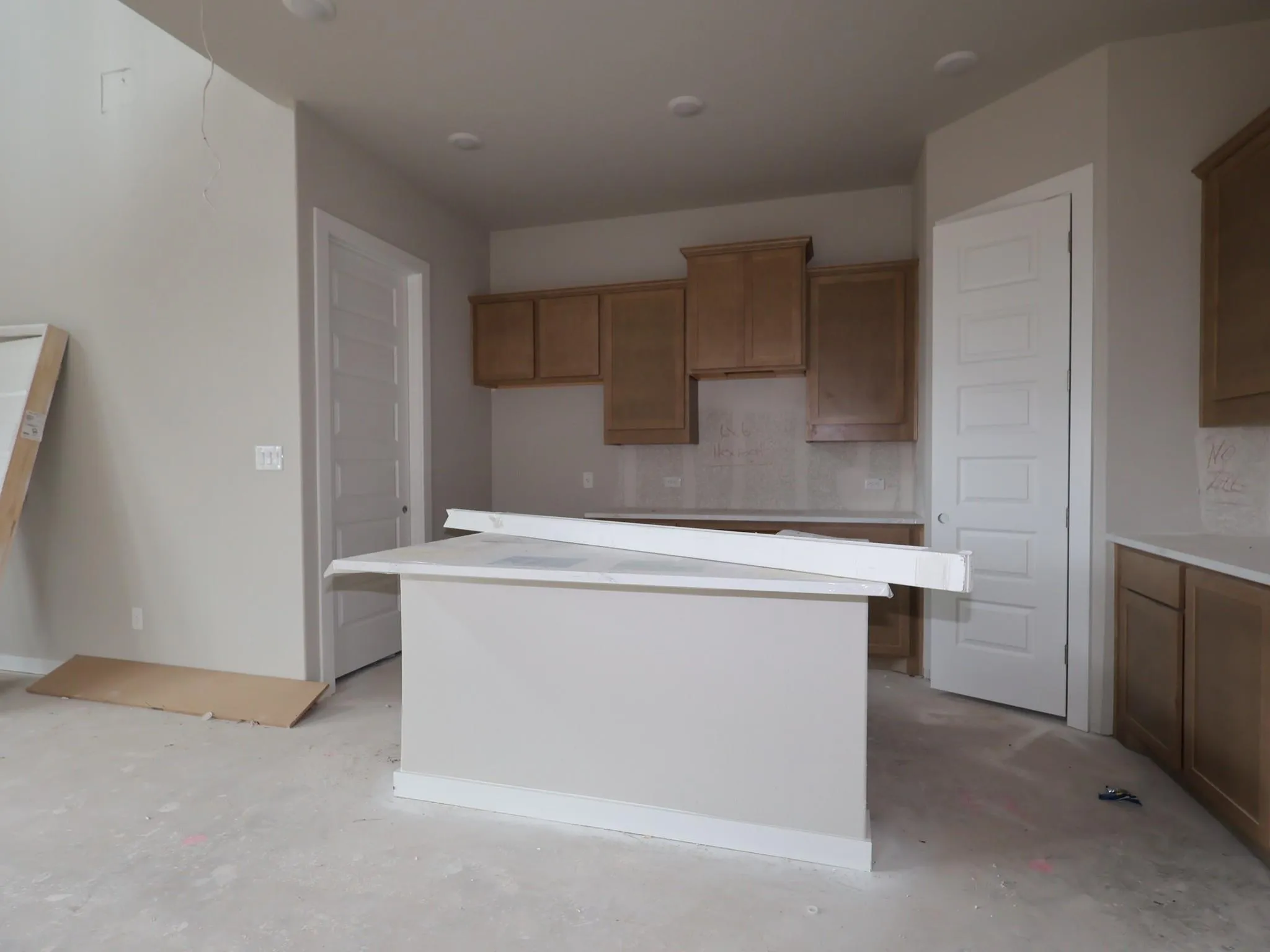 Photo 5 of 280 BISHOP WOOD RD