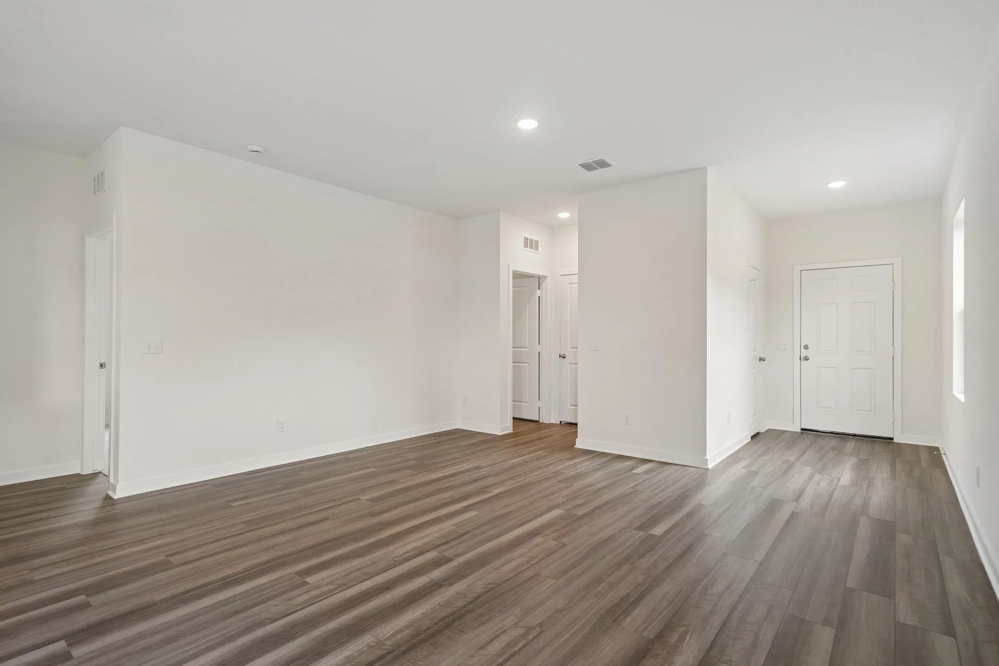 Photo 4 of 5321 CALLUNA DR