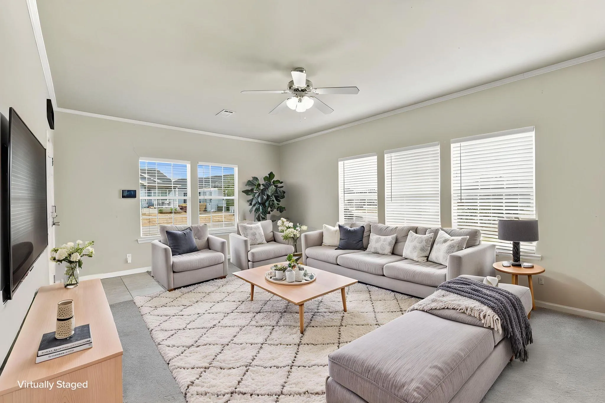 Photo 5 of 244 HEATHERWOOD DR #16