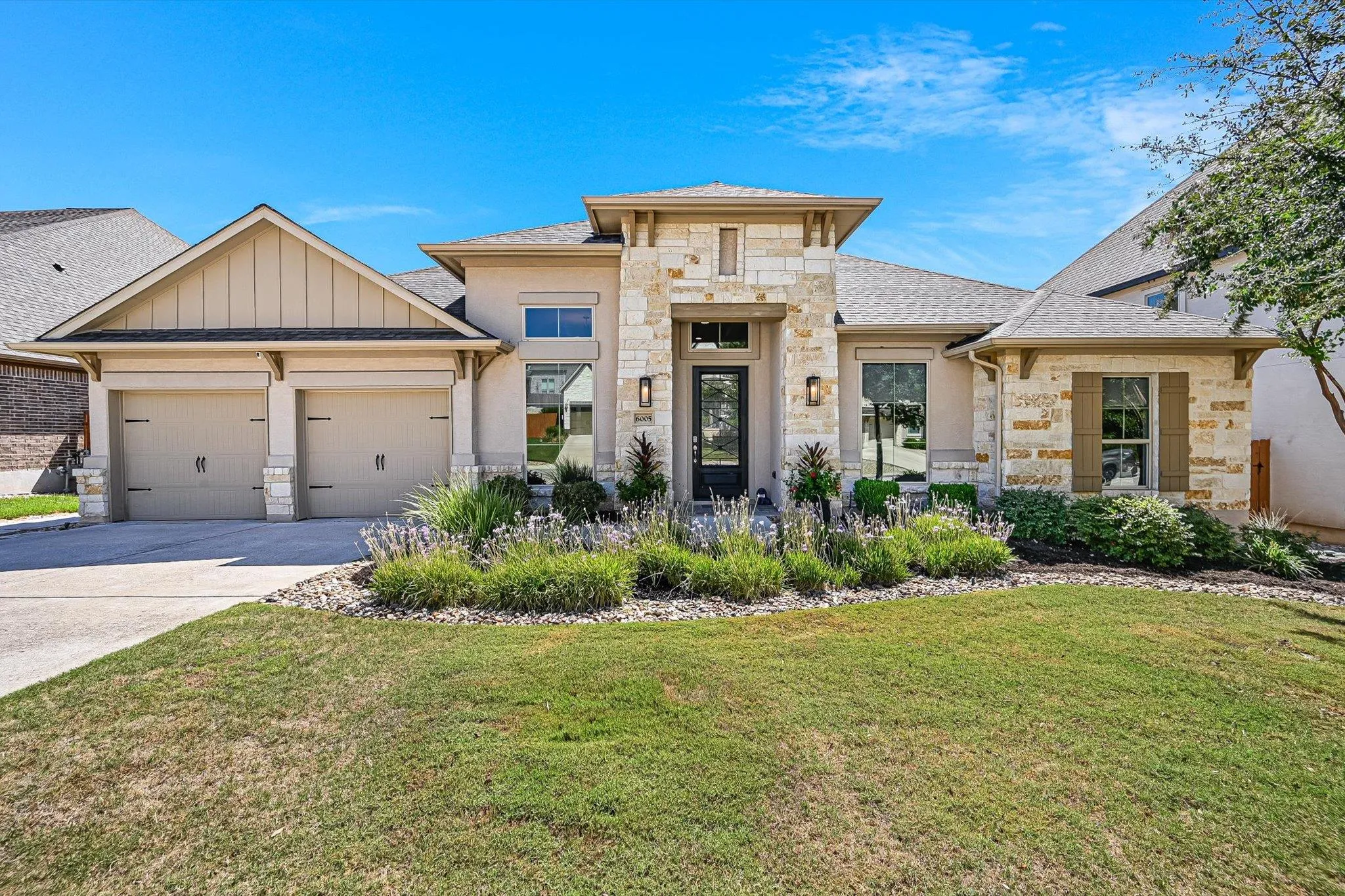 Photo of 6005 HEWETSON DR, Austin, TX, 78738