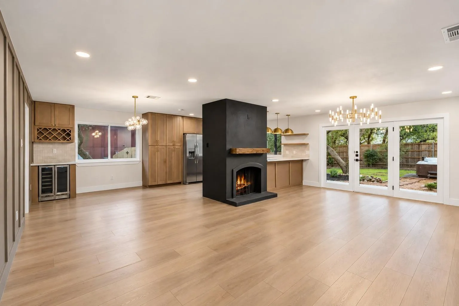 Photo 5 of 11819 HIGHLAND OAKS TRL
