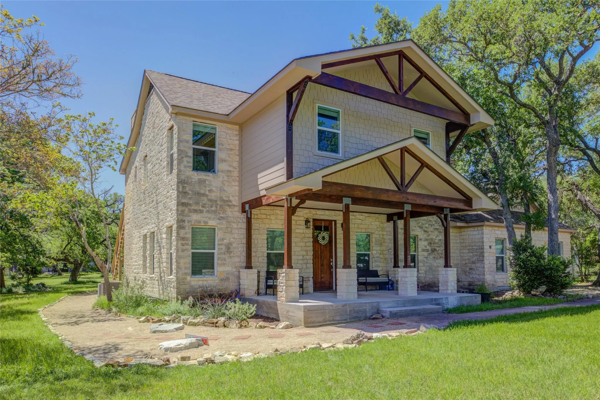 Photo of 7917 FOREST VIEW DR, Austin, TX, 78737