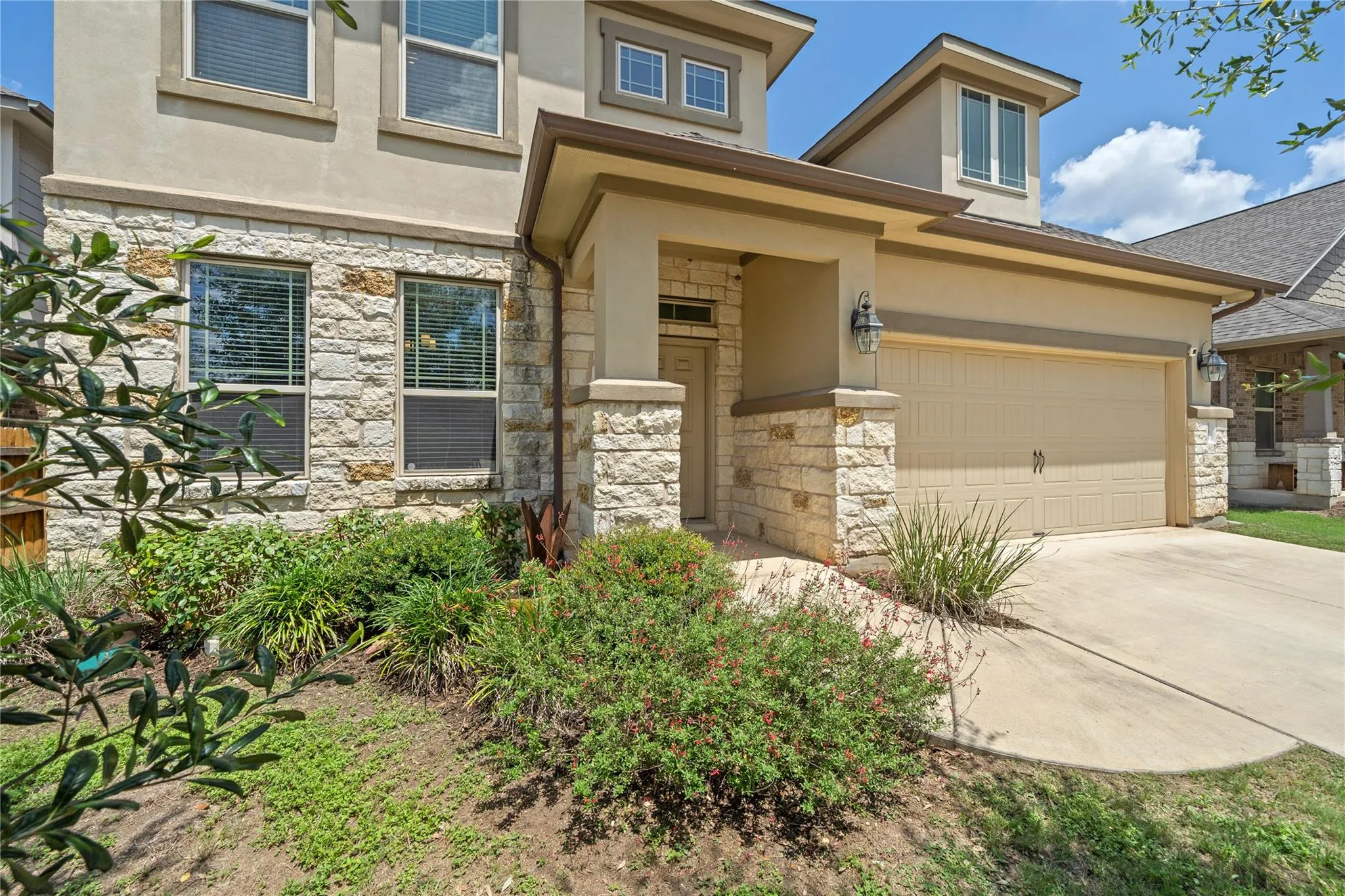 Photo of 141 SANGAREE DR, Buda, TX, 78610