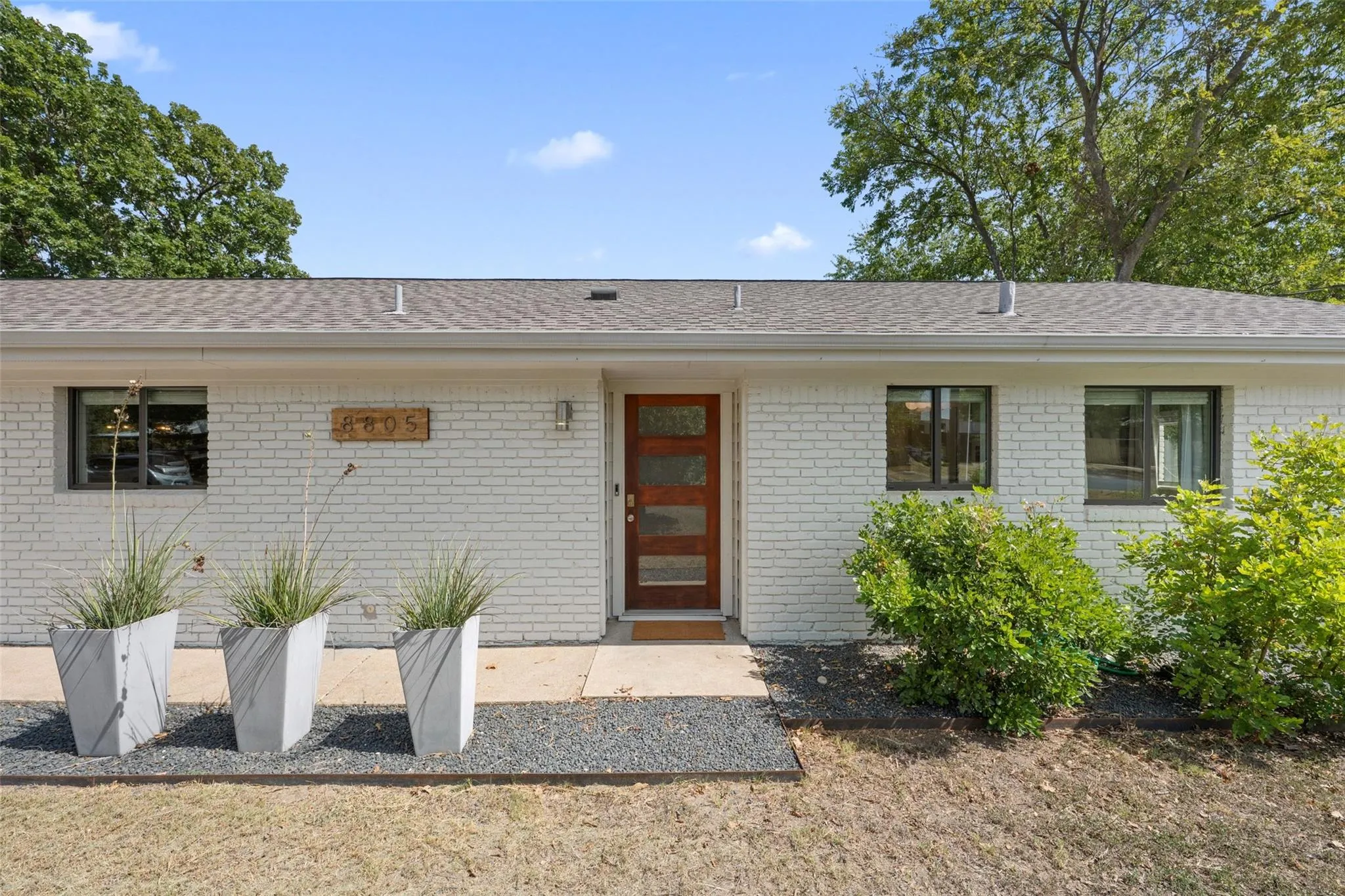 Photo of 8805 LEISURE DR, Austin, TX, 78754