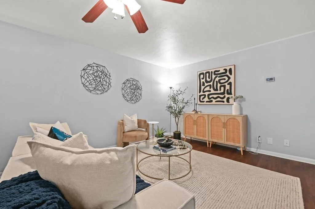 Photo 5 of 1240 BARTON HILLS DR #116