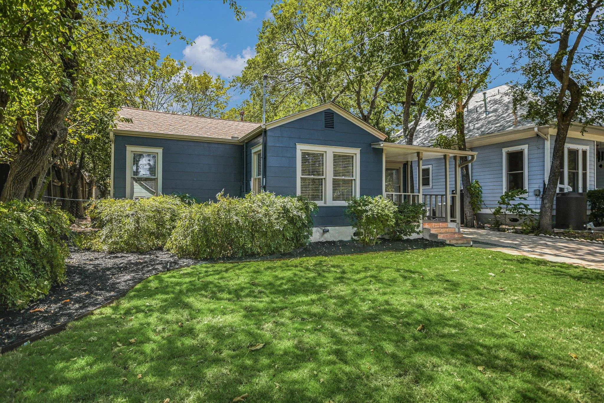 Photo of 1001 E 39TH ST, Austin, TX, 78751