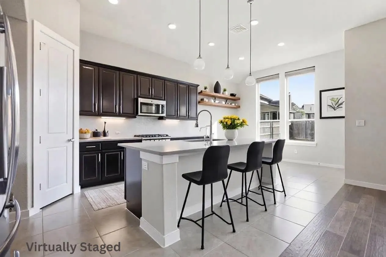Photo 4 of 6711 CALABRIA DR