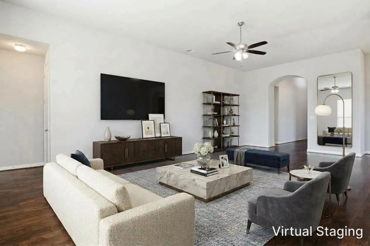 Photo 2 of 6711 CALABRIA DR