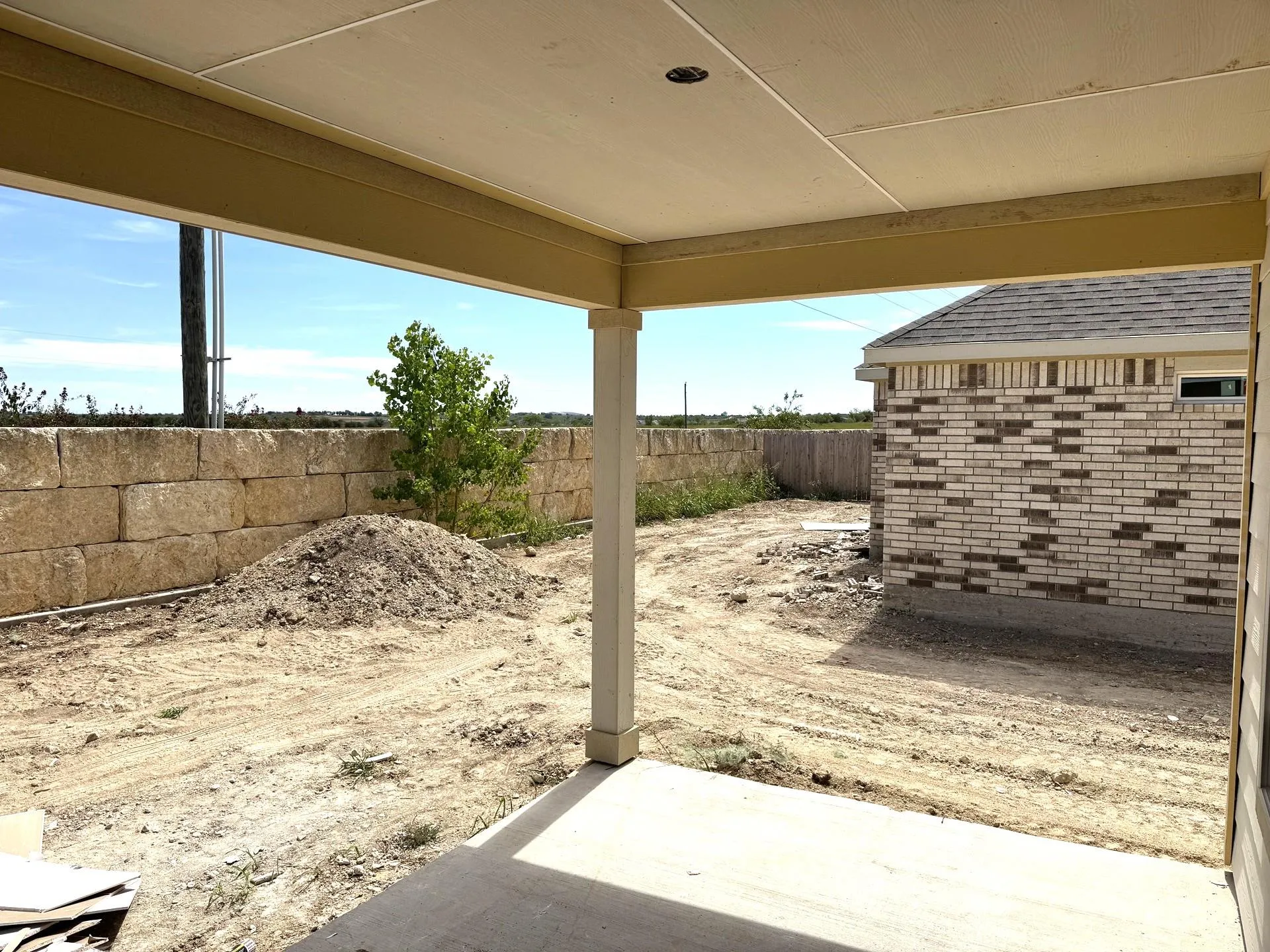 Photo 4 of 604 QUAIL CONVEY DR