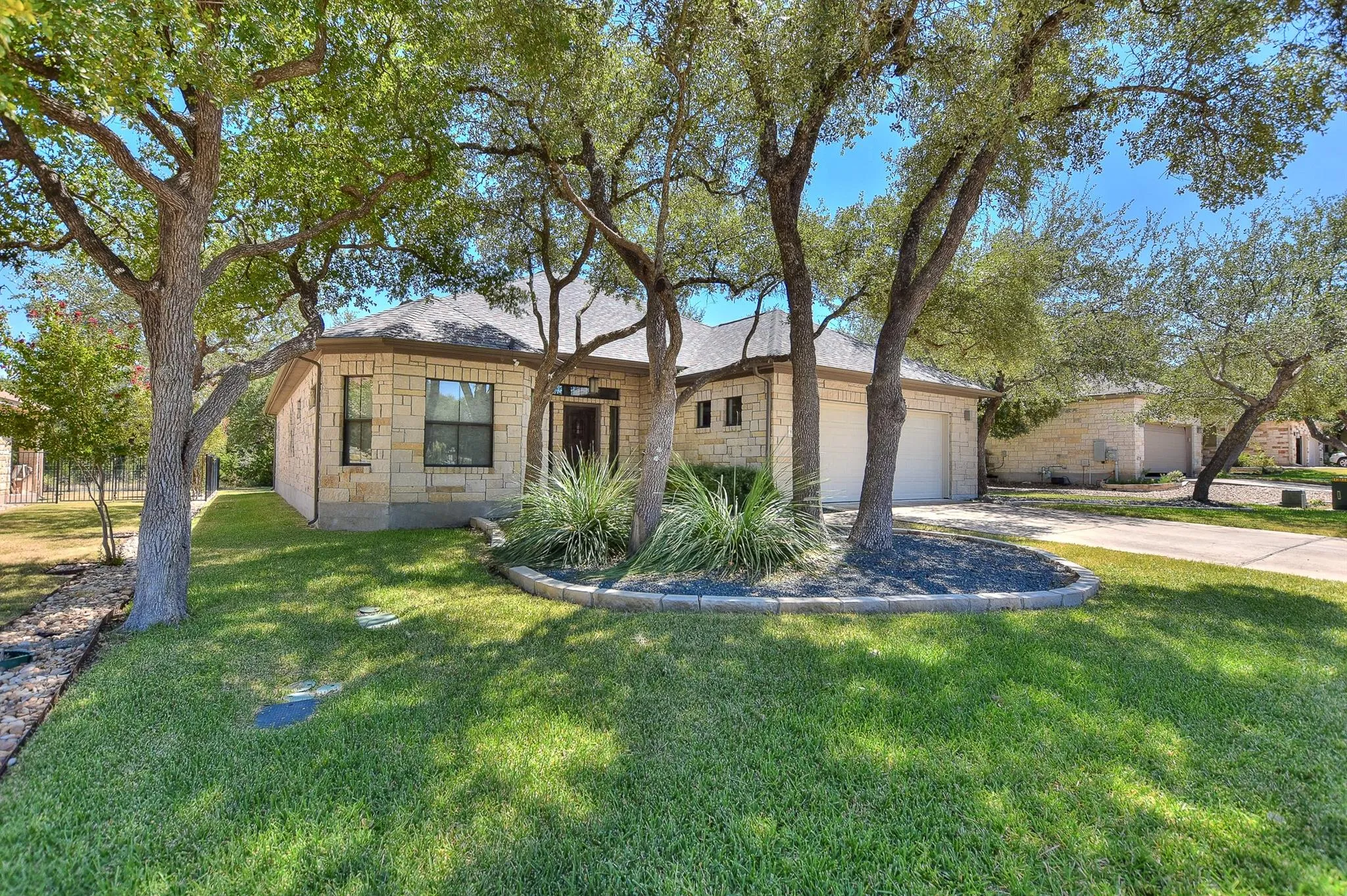 Photo of 600 CAPROCK CANYON TRL, Georgetown, TX, 78633