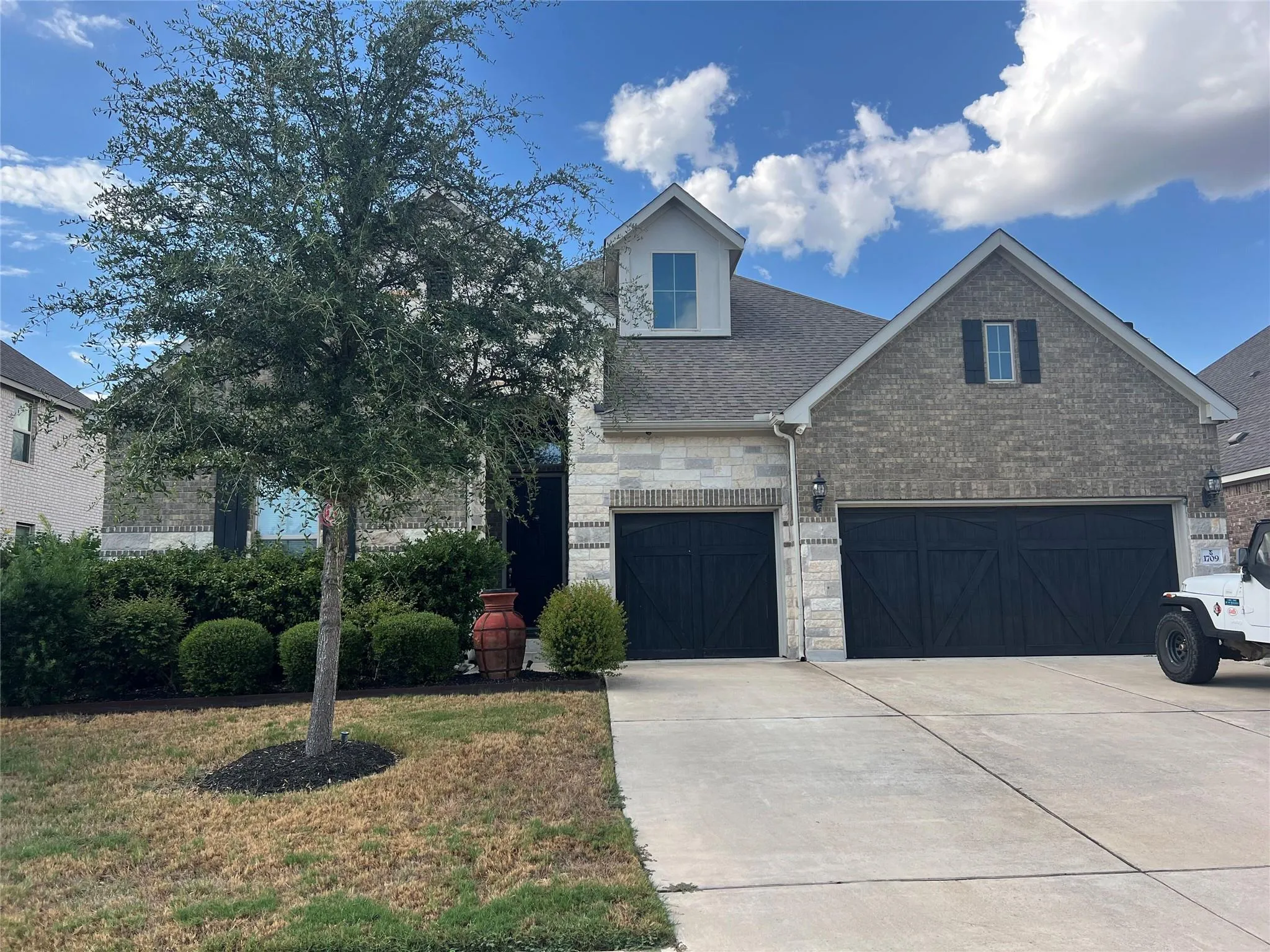 Photo of 1709 HOLLOWBACK DR, Leander, TX, 78641