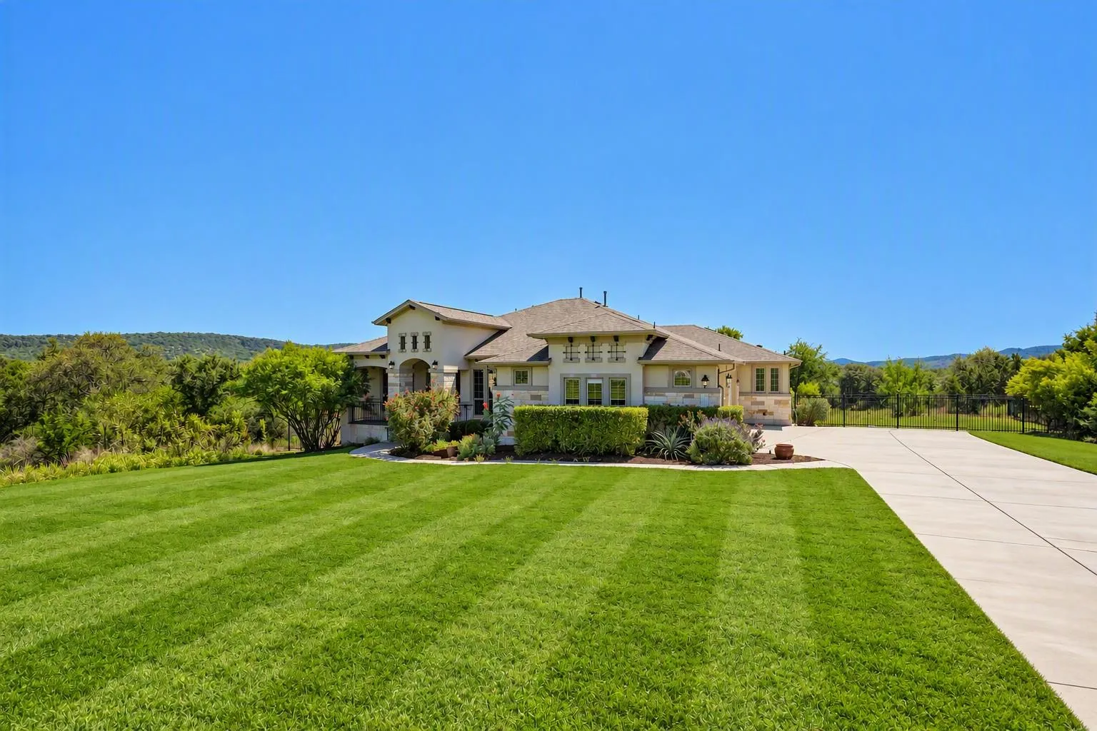 Photo of 29711 MONTANA RIDGE PASS, Marble Falls, TX, 78654