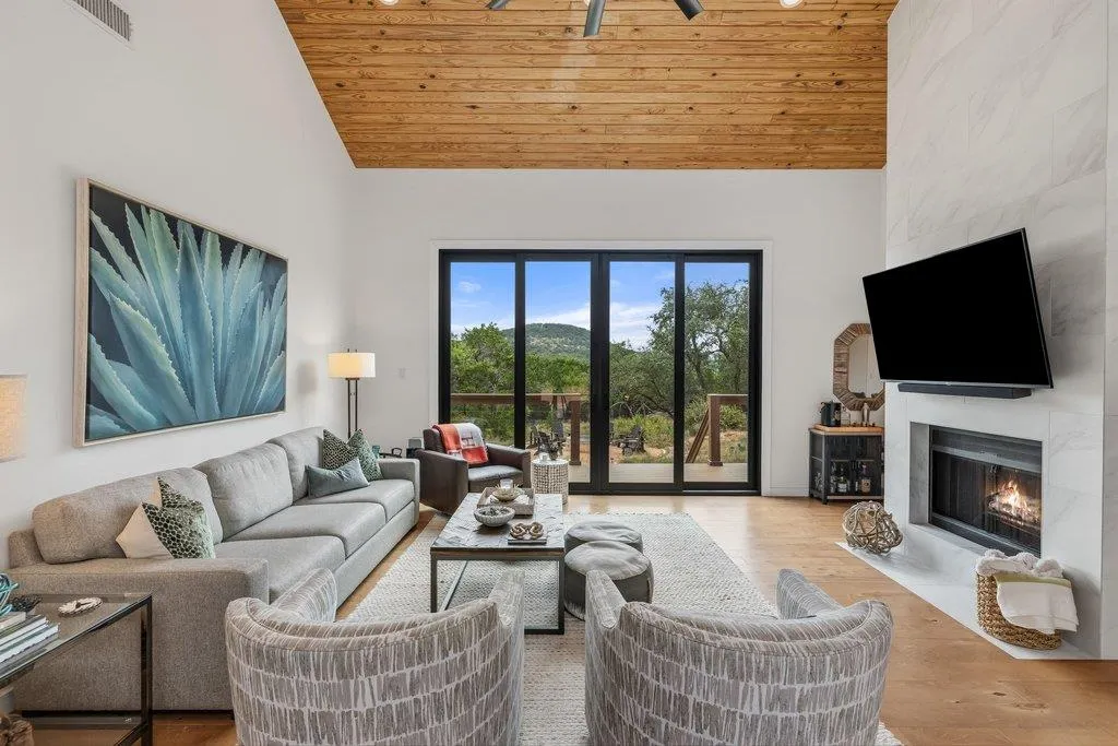 Photo of 109 FREEDOM DR, Wimberley, TX, 78676