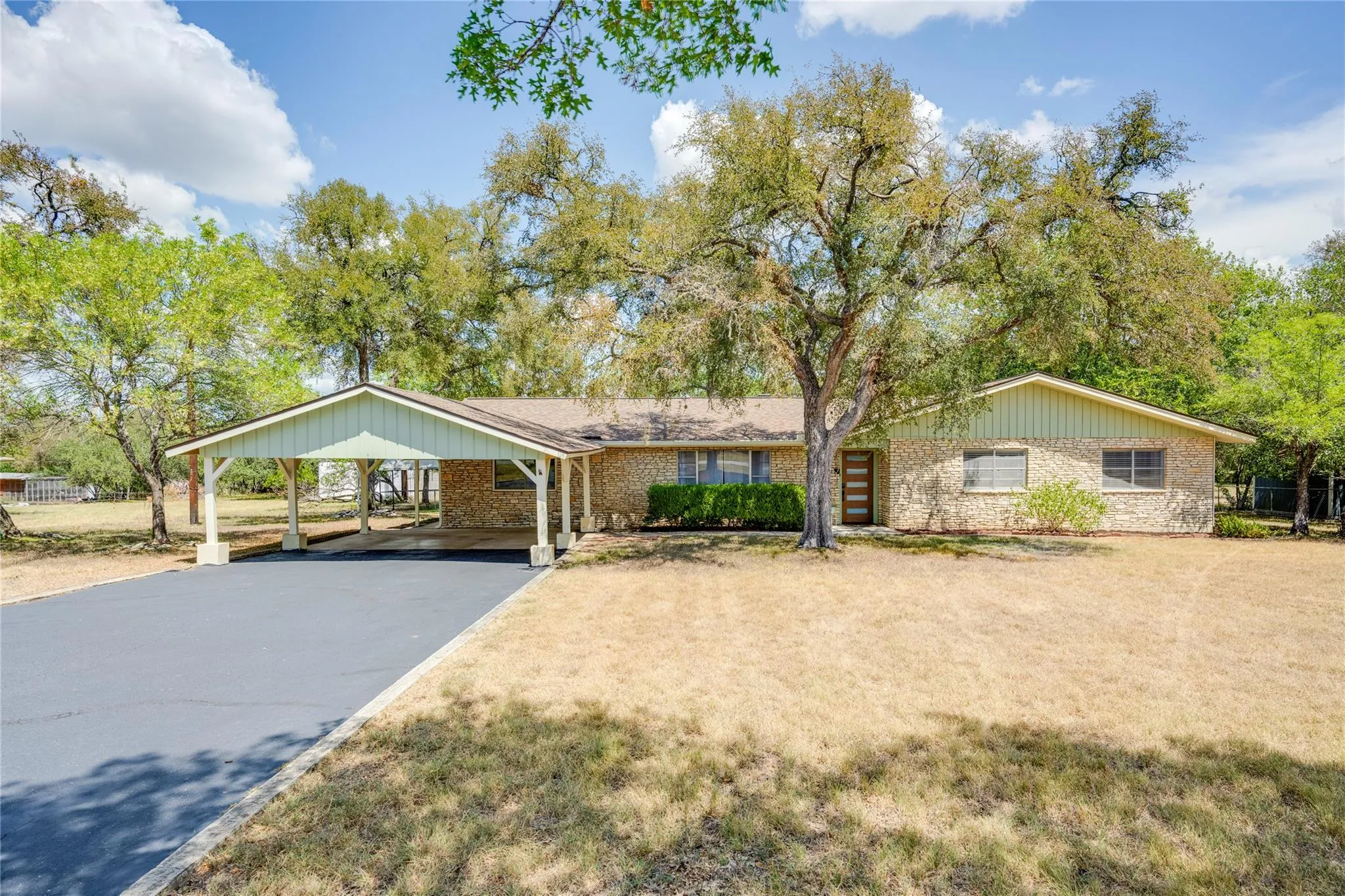 Photo of 402 SUTTLES AVE, San Marcos, TX, 78666