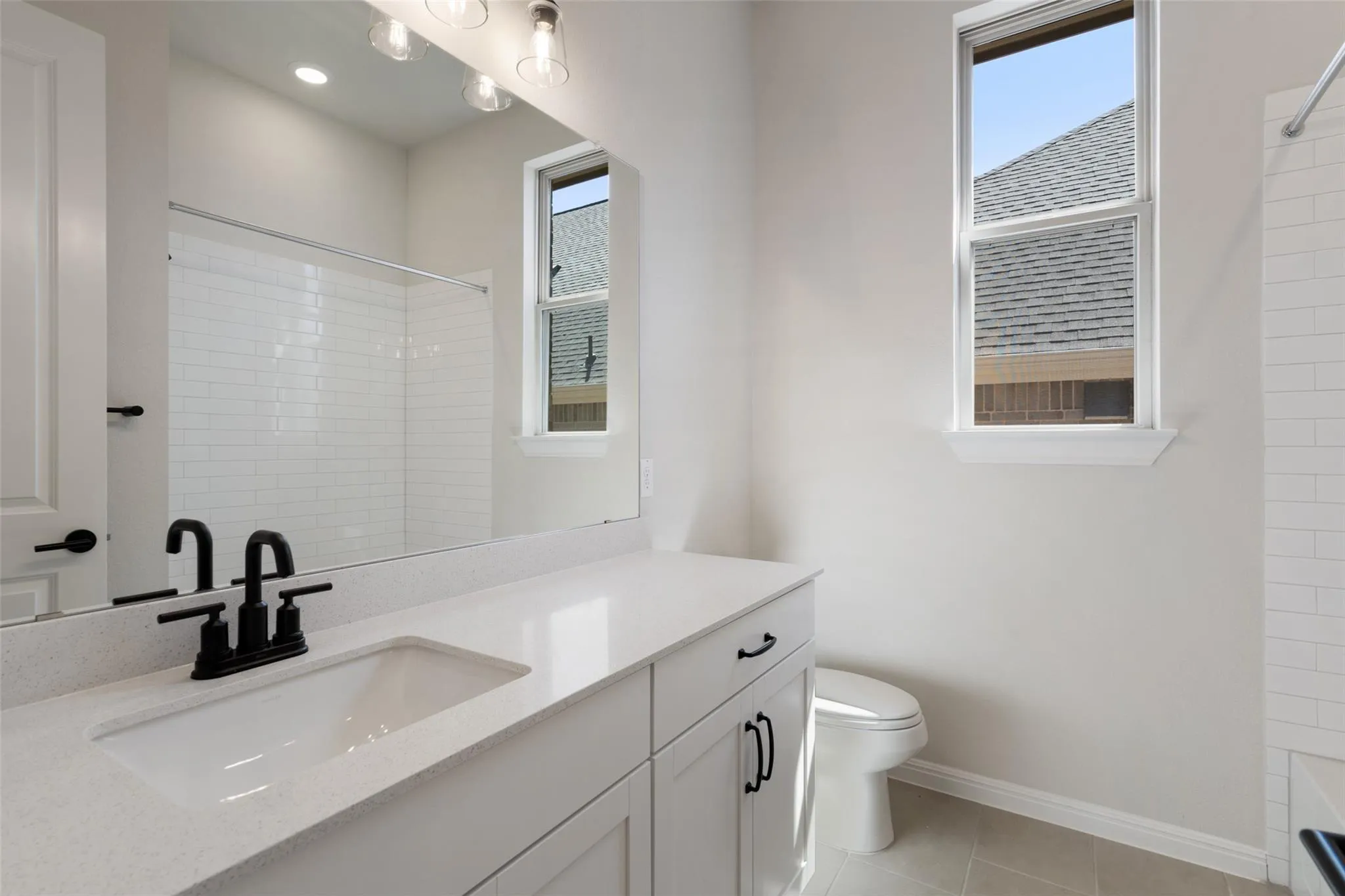 Photo 5 of 556 REDDING WAY