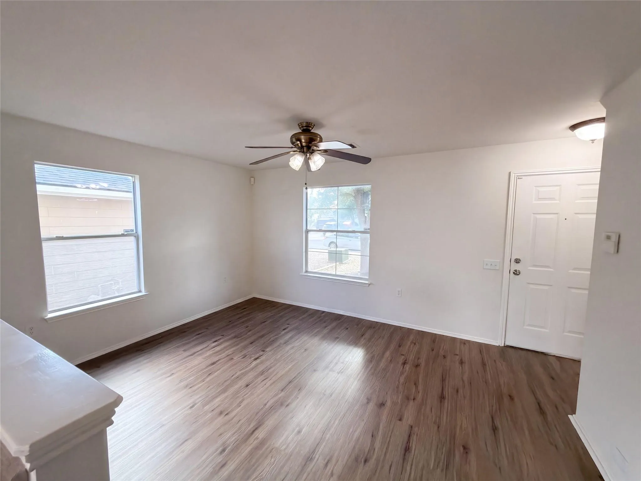 Photo 5 of 11521 MELSTONE DR