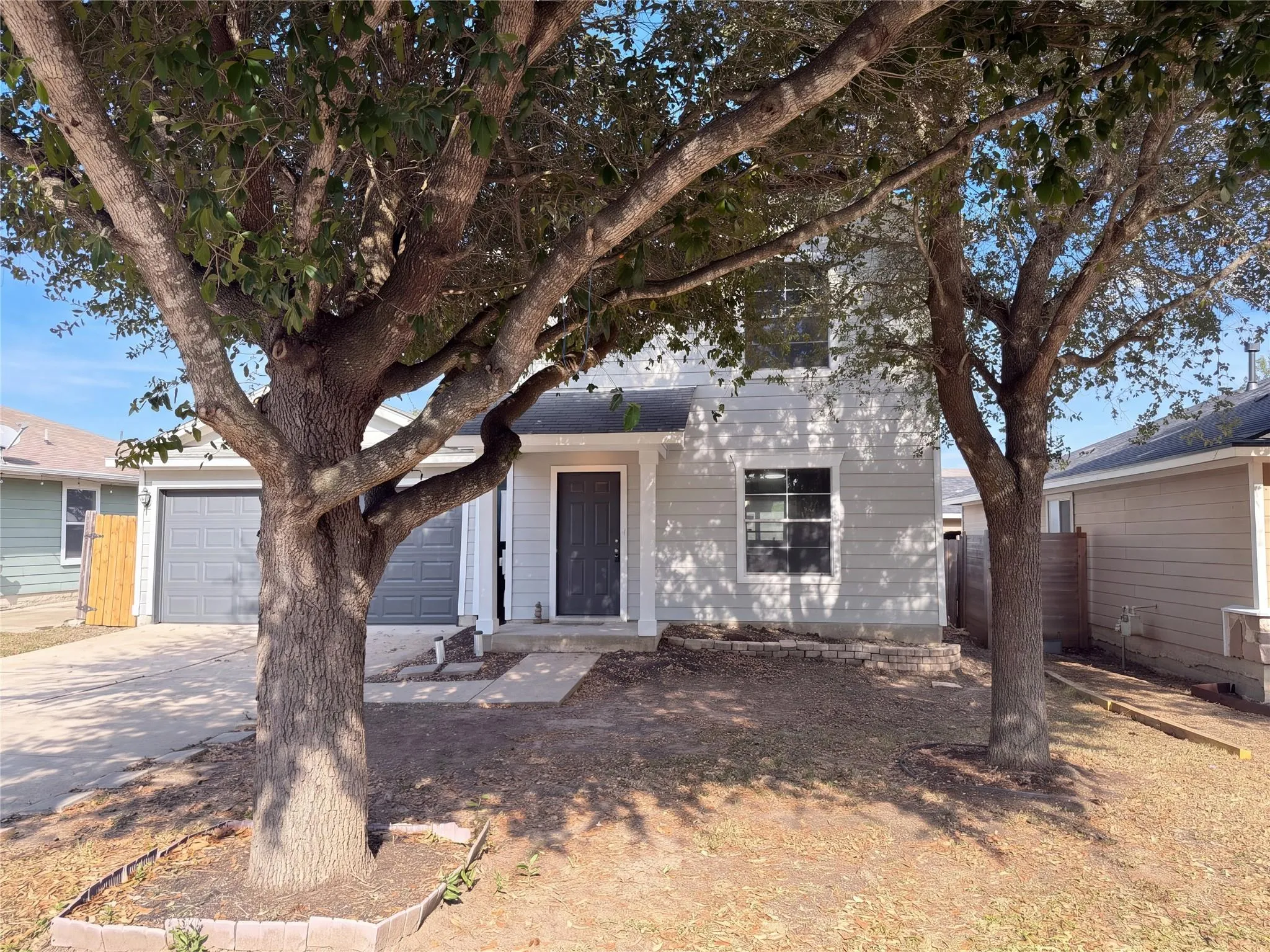 Photo 2 of 11521 MELSTONE DR
