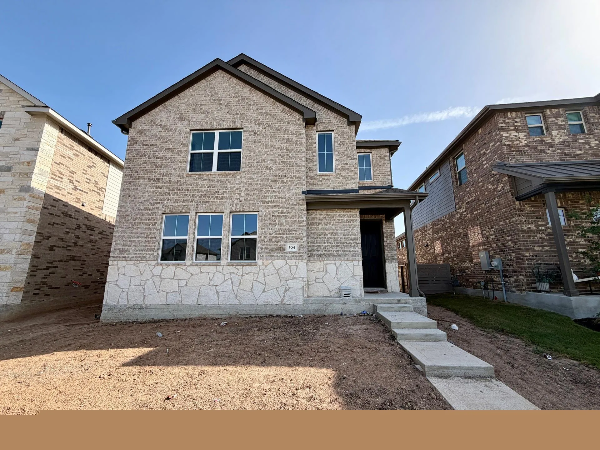 Photo of 504 BLOOMINGTON LOOP, Hutto, TX, 78634